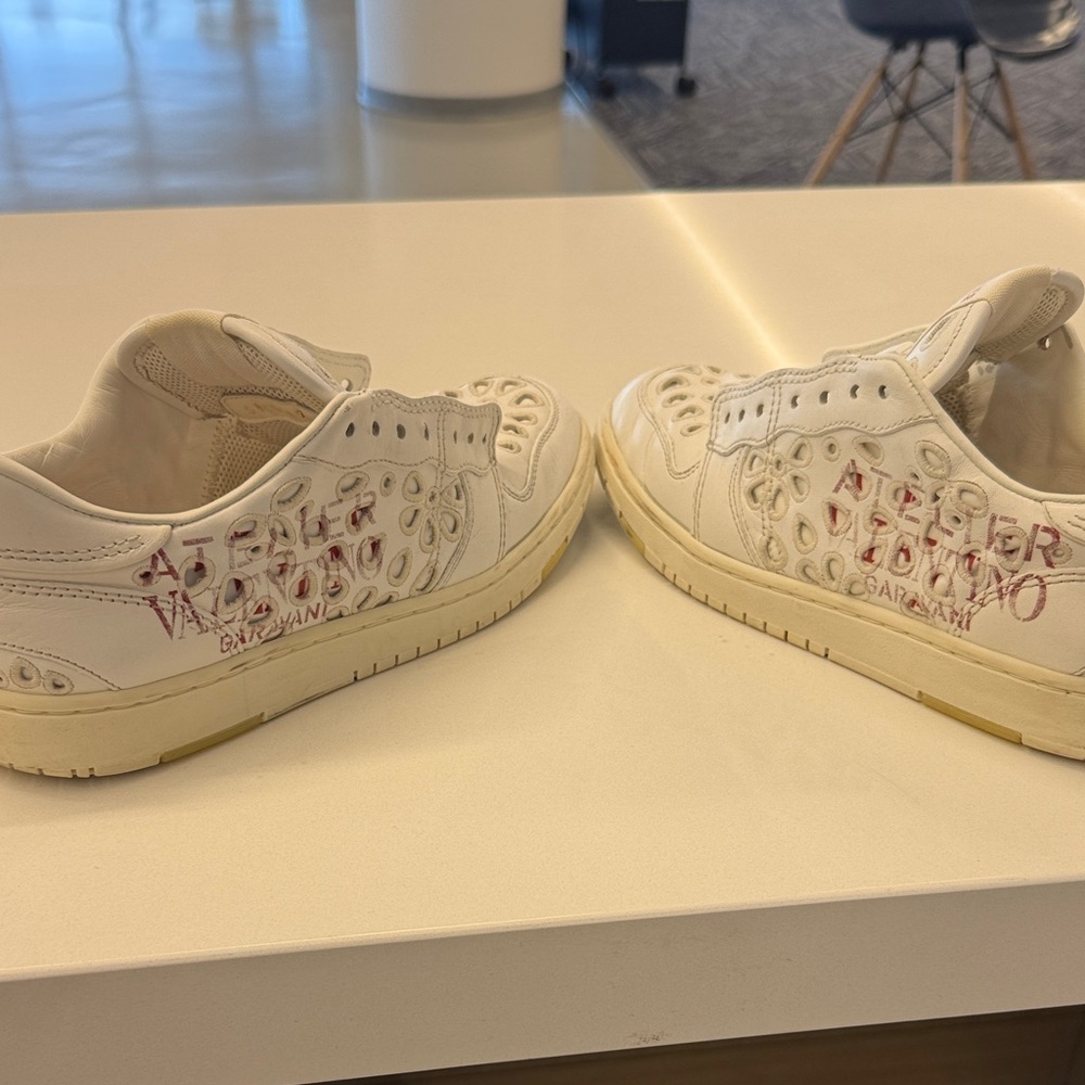Valentino White Leather Floral Cutout Slip-On Sneakers - Picture 3 of 7